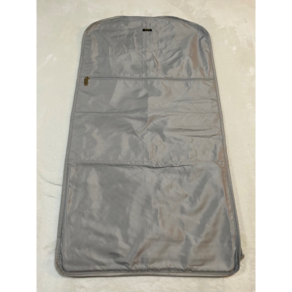 Tumi Grey Nylon Garment Bag Travel Suit Cover Gold Tone Hardware 19w x 36l